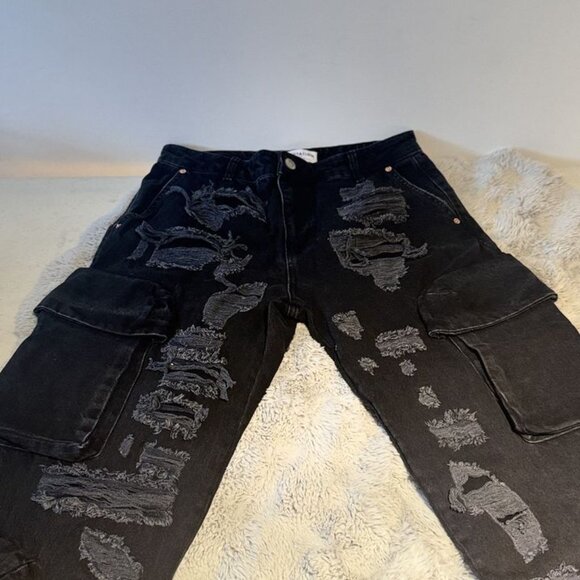 Reputation Studio Jean Flare Black , Flare Blue and Thrashed Jeans - Picture 5 of 10